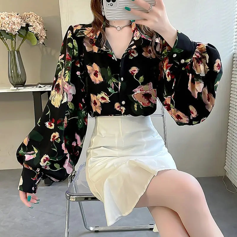 Women Flip Collar Bishop Sleeve Floral Loose Chiffon Thin Style Tops